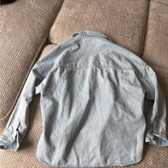 Express Light Blue Shirt Jacket - Picture 2 of 3
